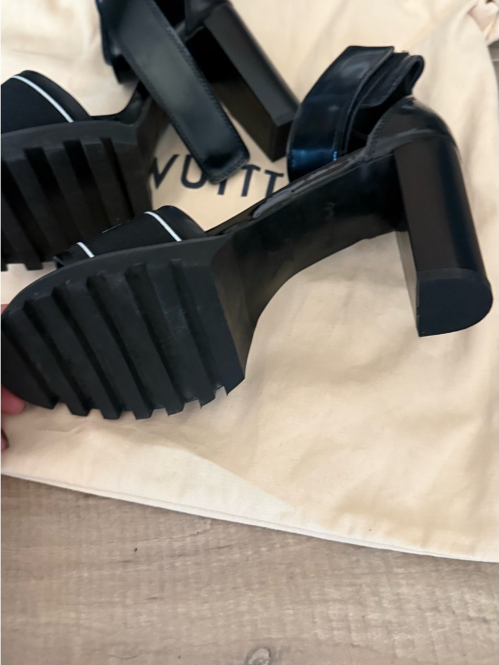 Louis Vuitton Black Logo Platform Heels - Picture 4 of 7